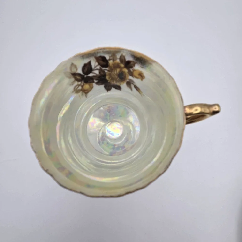 Royal Sealy vintage royal